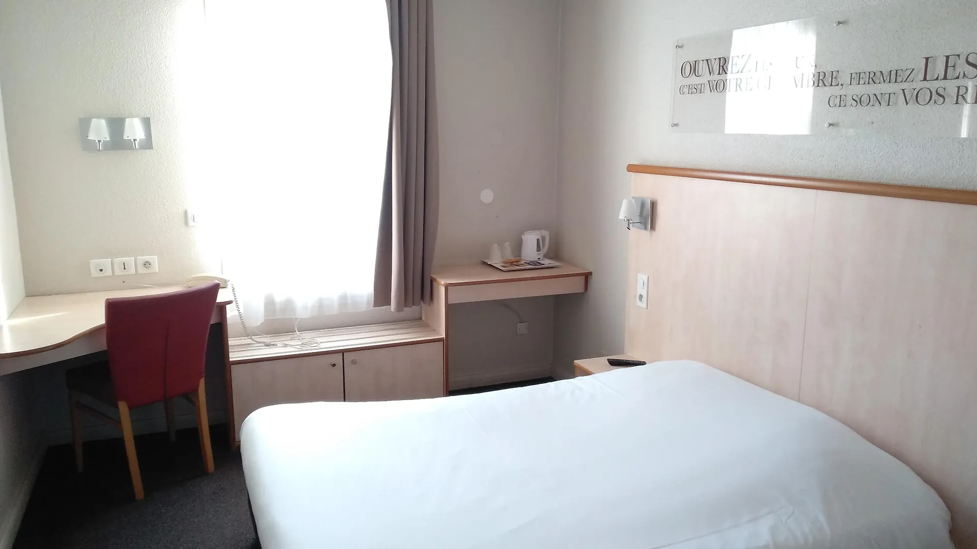 Hotel Ibis Styles Lyon Croix Rousse 3*,  France