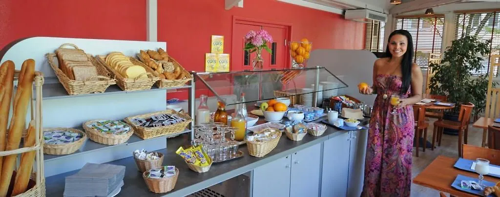***  Hotel Ibis Styles Lyon Croix Rousse France